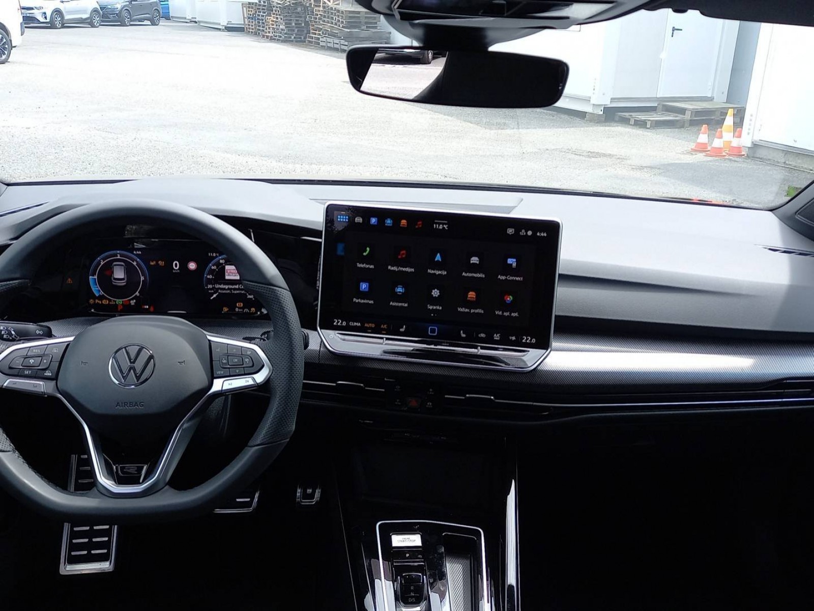 VOLKSWAGEN - GOLF - #525518 - 9