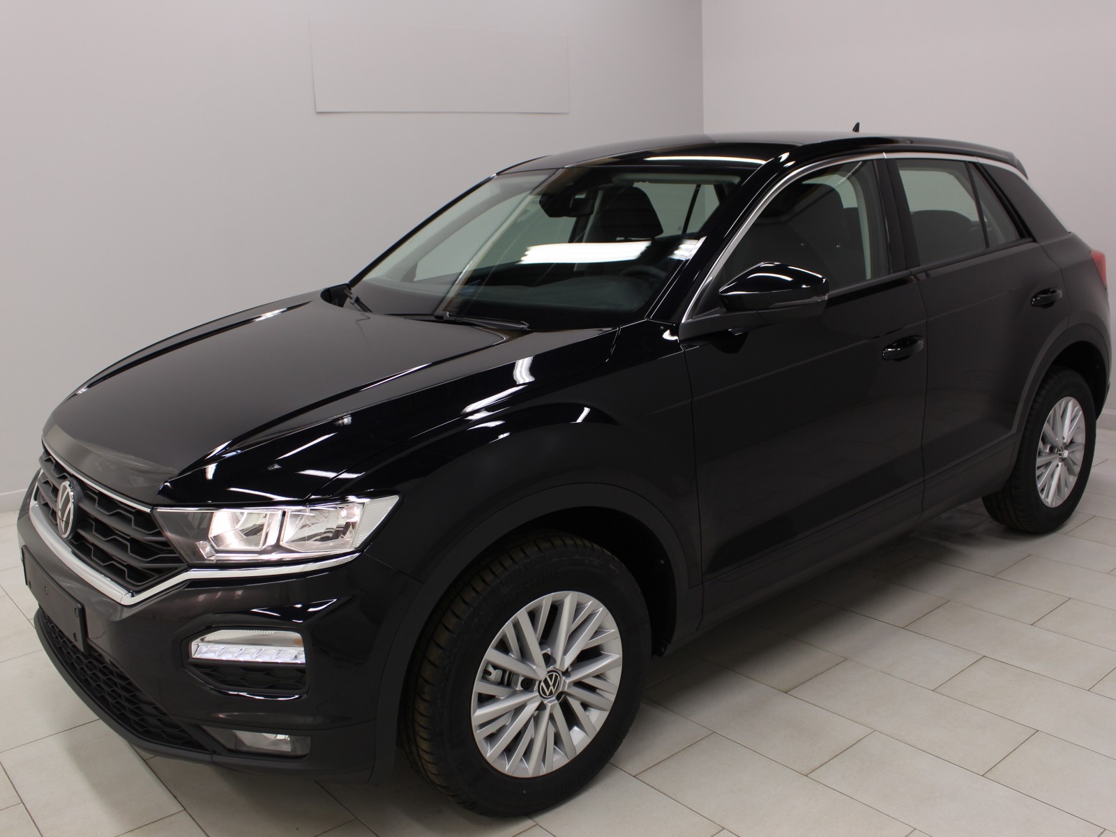 VOLKSWAGEN - T-ROC - #172165 - 0