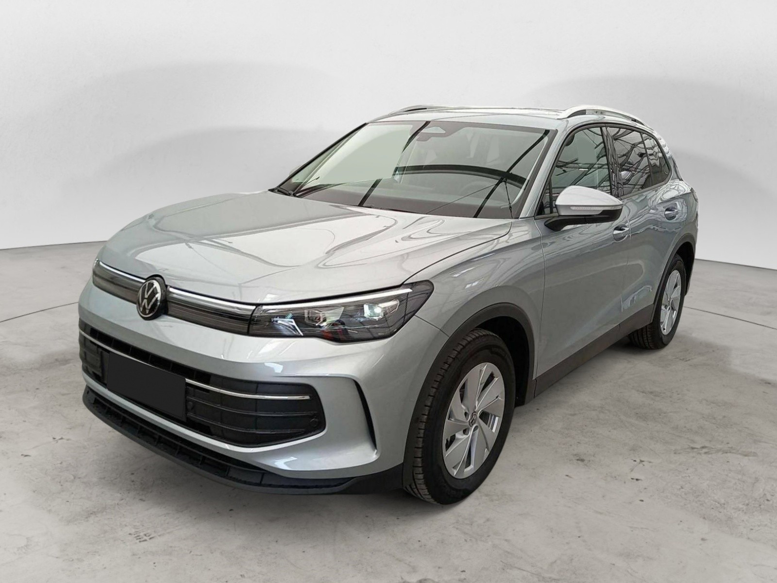 VOLKSWAGEN - TIGUAN - #727824 - 0