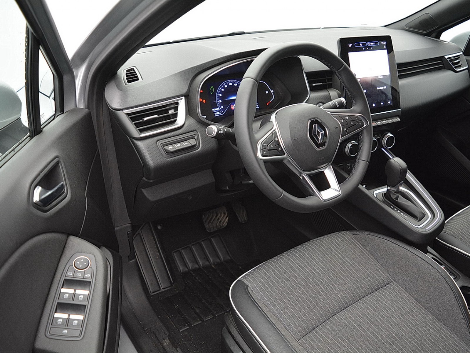 RENAULT - CLIO V - #166301 - 3