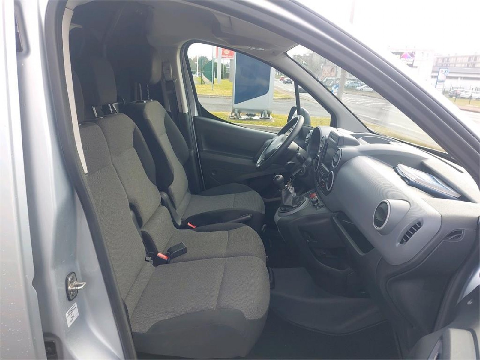 PEUGEOT - PARTNER FOURGON - #177098 - 2