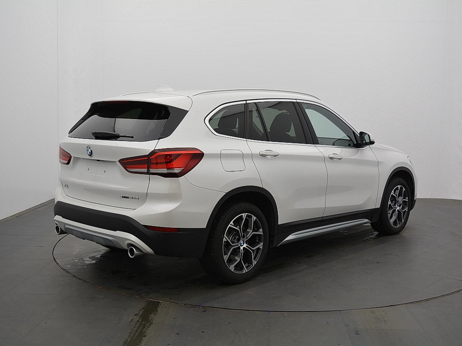 BMW - X1 F48 LCI - #176977 - 1