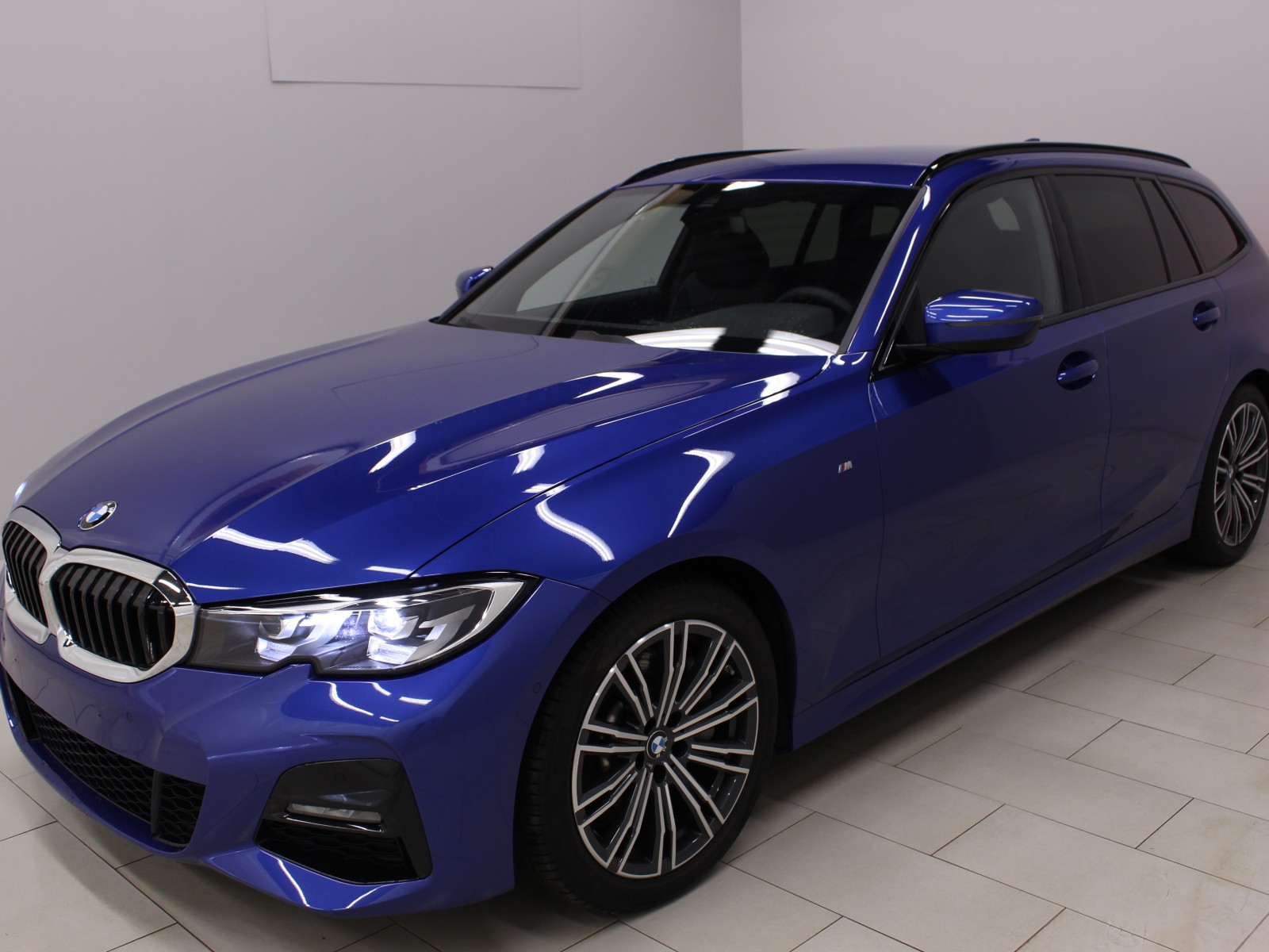 BMW - SERIE 3 TOURING G21 - #174145 - 0
