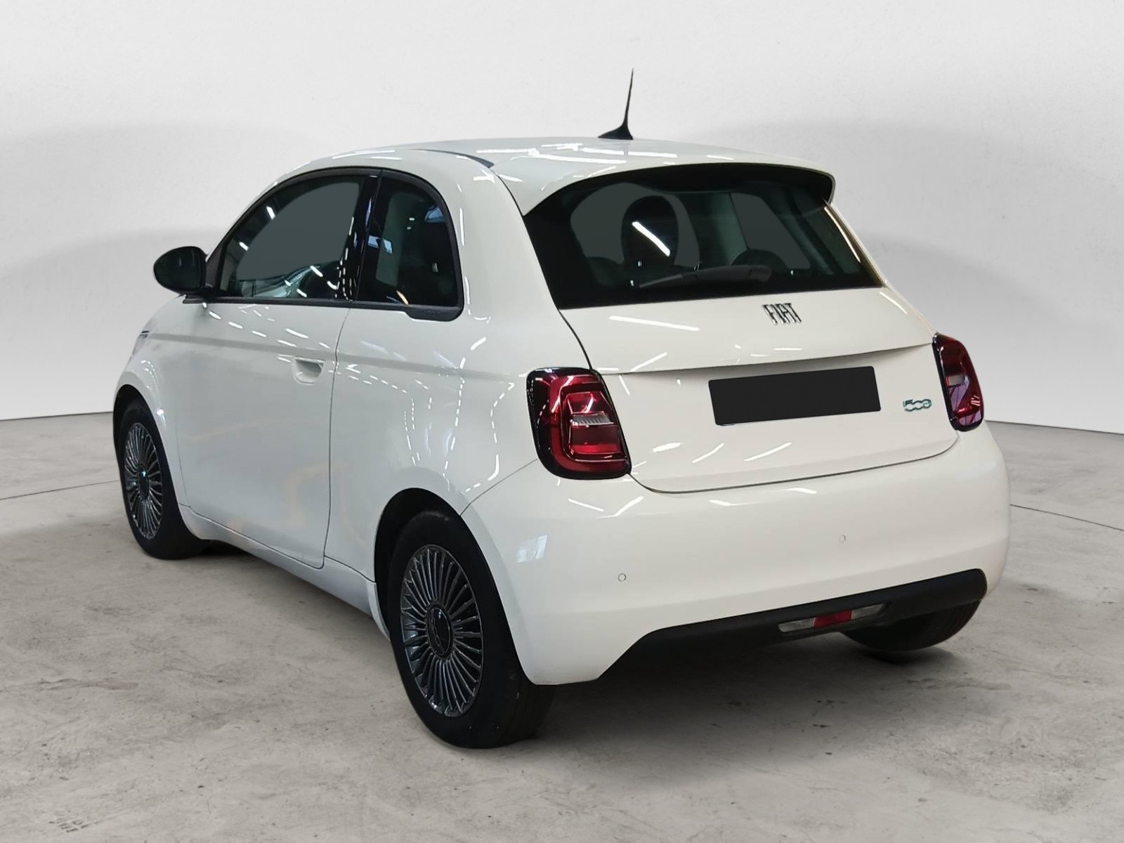 FIAT - 500e BERLINE MY22 SERIE 1 STEP 1 - #697096 - 2