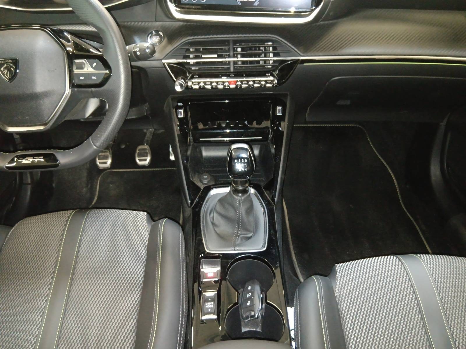 PEUGEOT - 208 - #665067 - 10