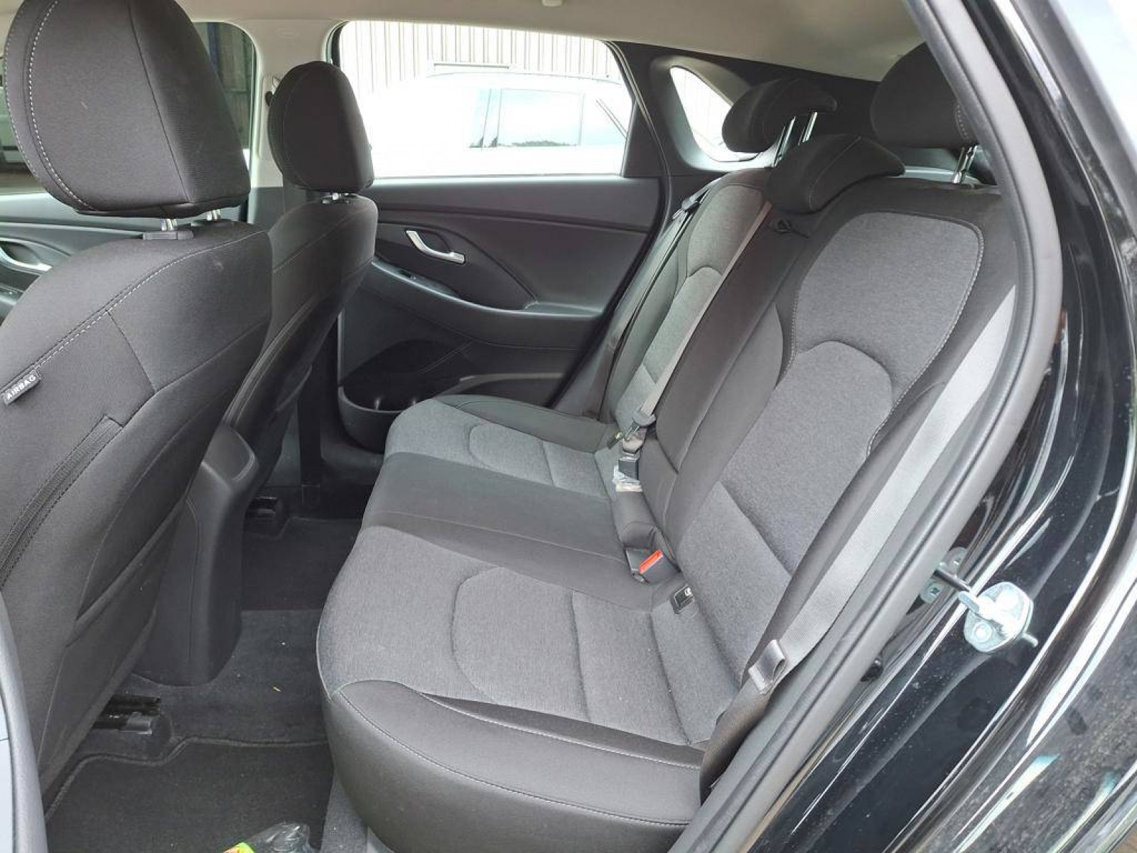 HYUNDAI - i30 - #720646 - 6