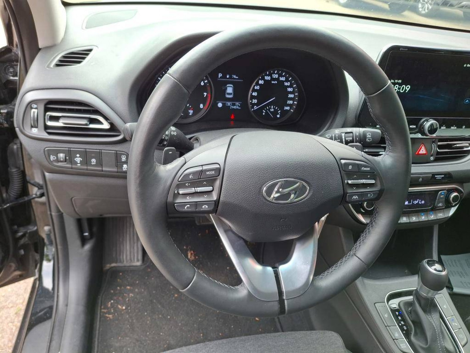 HYUNDAI - i30 - #720646 - 11