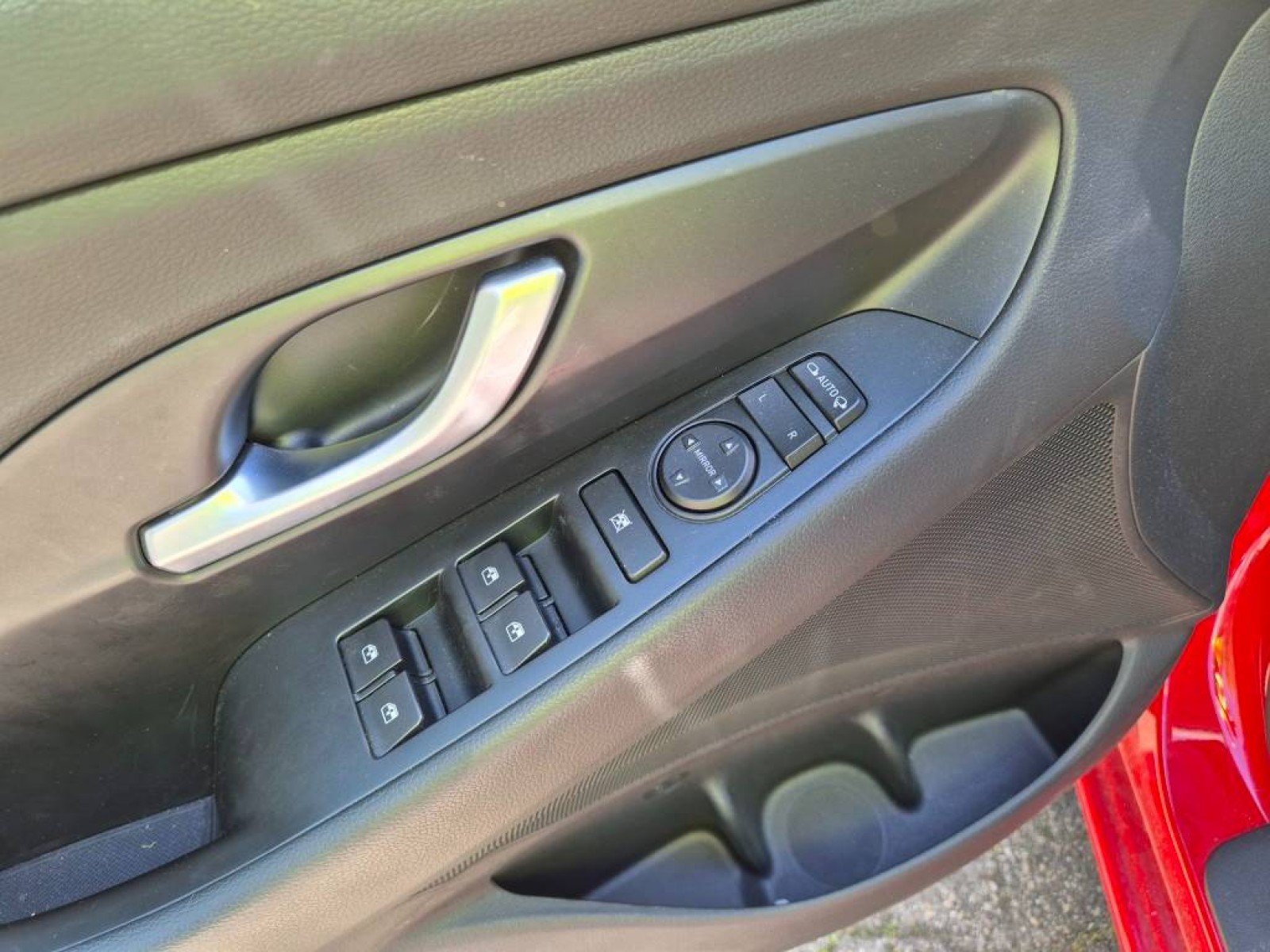 HYUNDAI - i30 - #736776 - 8