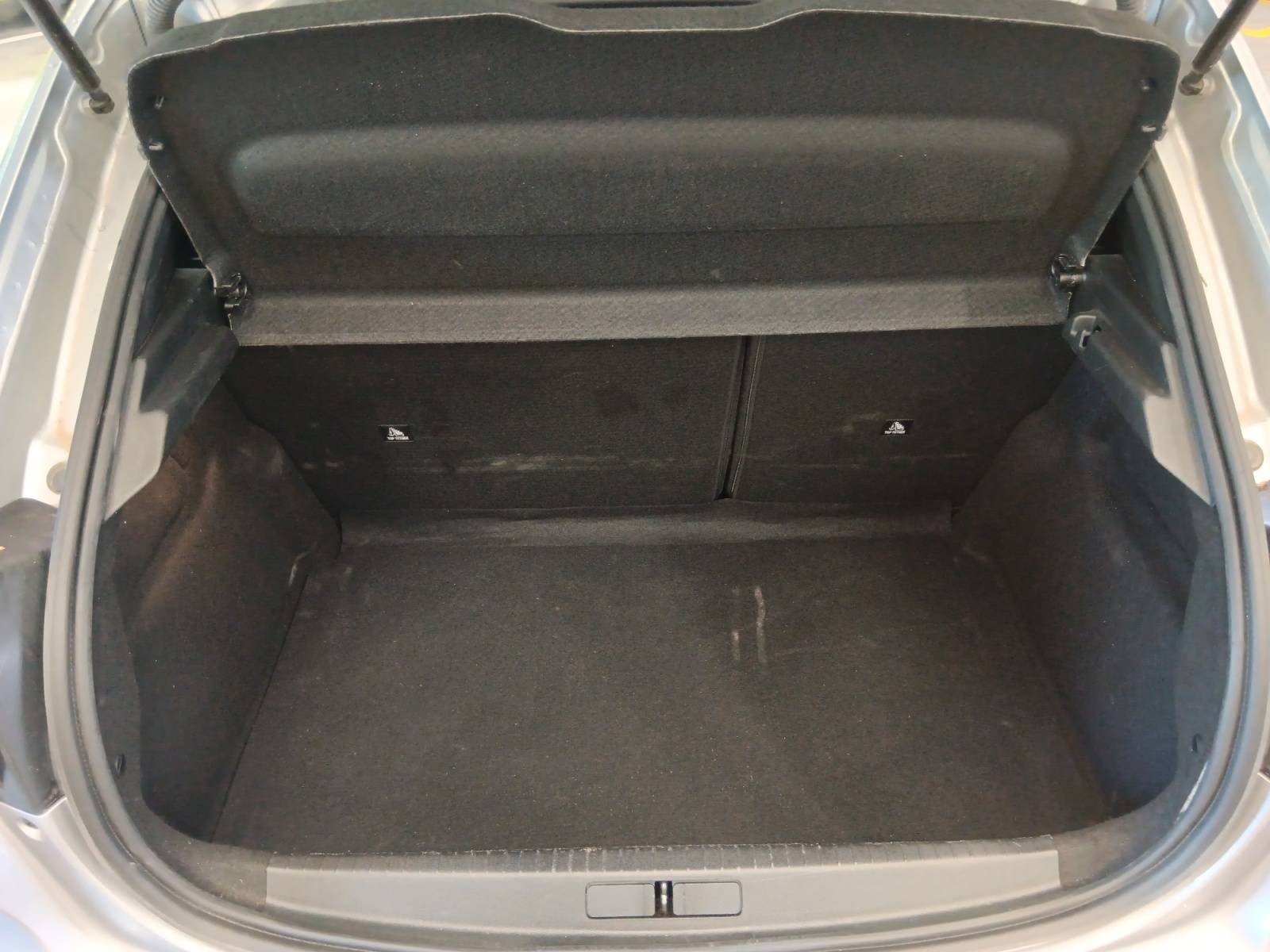 PEUGEOT - 208 - #665071 - 12