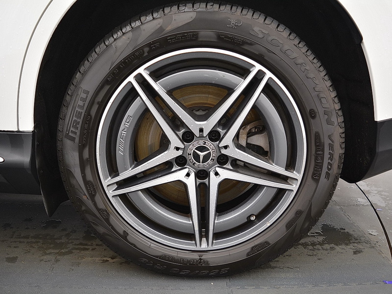 MERCEDES - EQC - #175856 - 2
