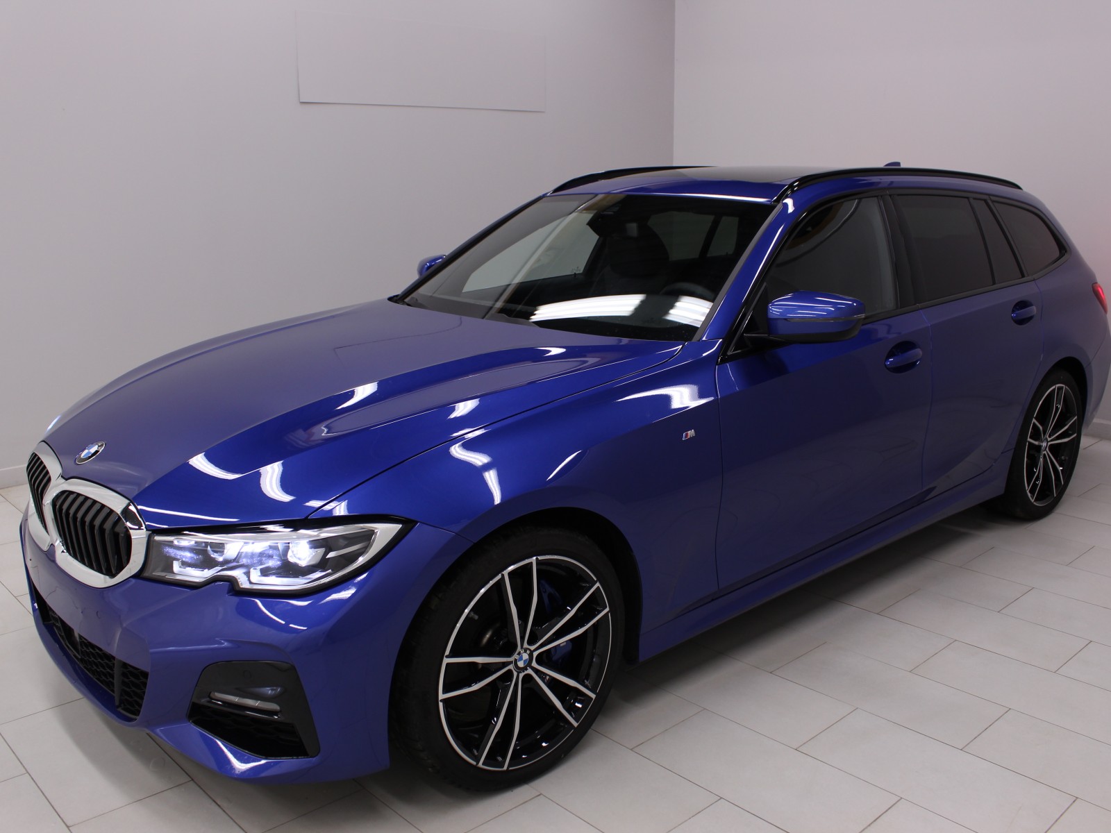 BMW - SERIE 3 TOURING G21 - #177086 - 0