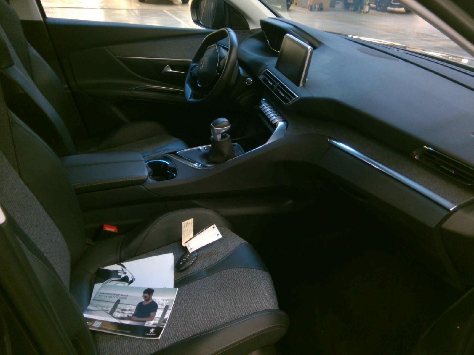 PEUGEOT - 5008 - #177574 - 1