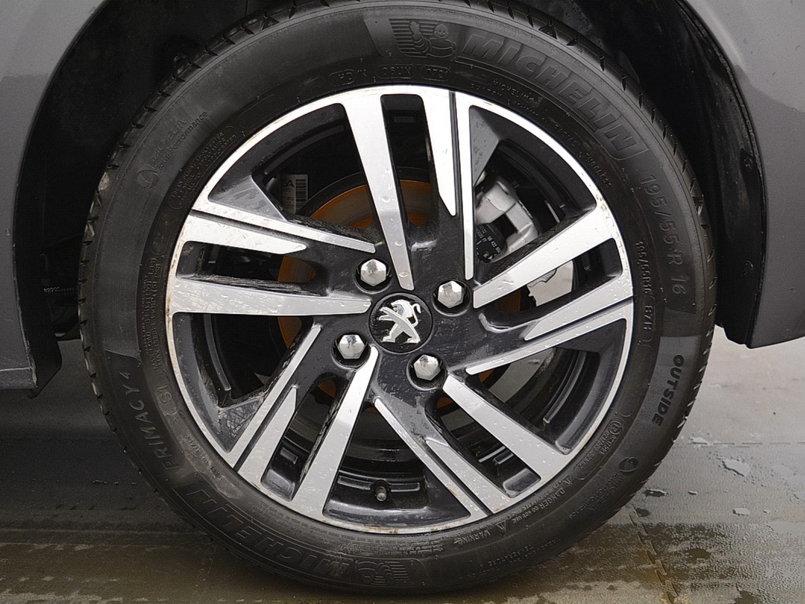 PEUGEOT - 208 - #166483 - 2