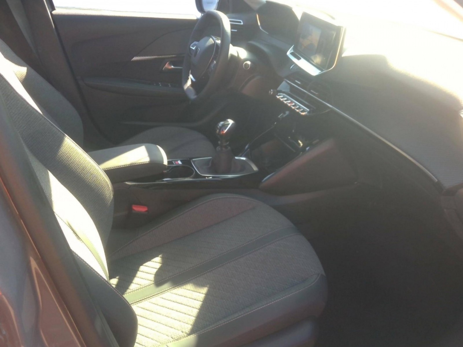 PEUGEOT - 208 - #744571 - 10