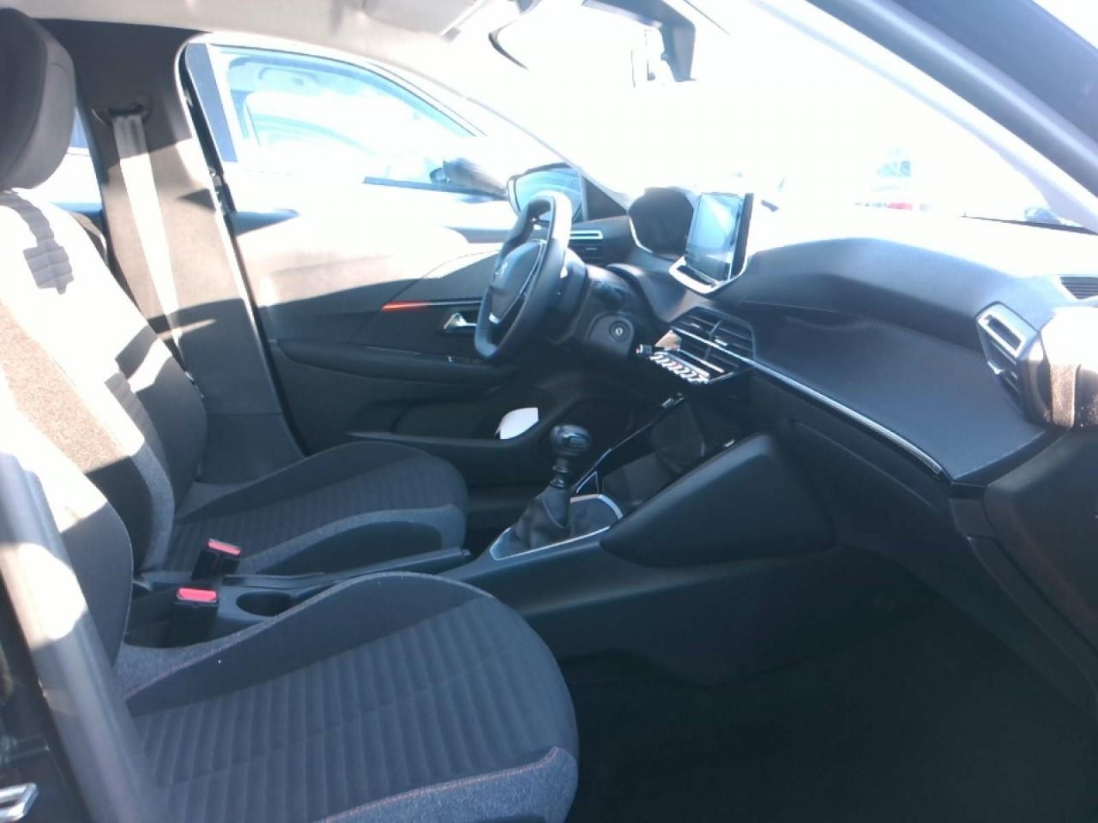 PEUGEOT - 208 - #177748 - 1