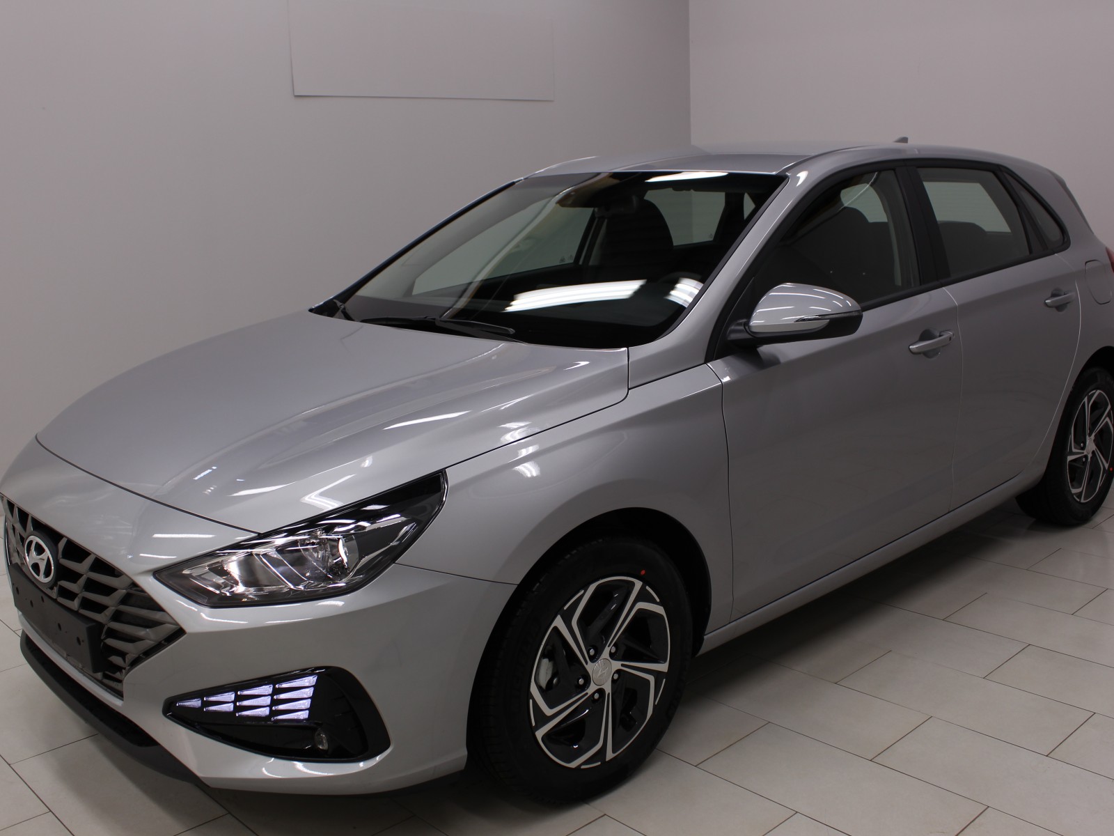 HYUNDAI - i30 - #174492 - 0