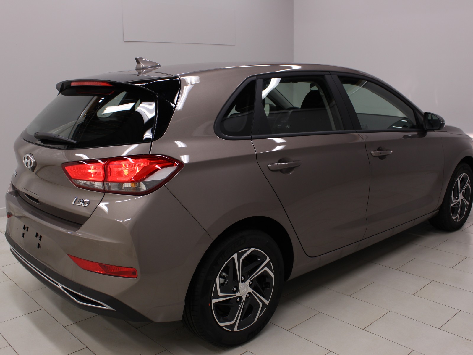 HYUNDAI - i30 - #174683 - 1