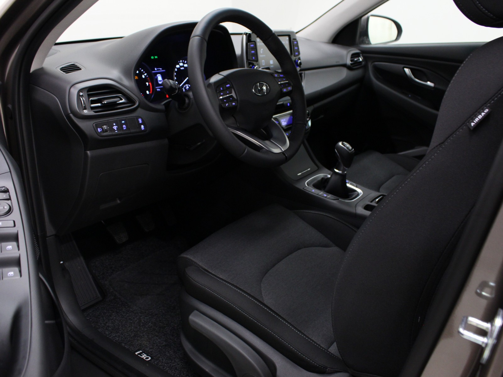 HYUNDAI - i30 - #174683 - 3