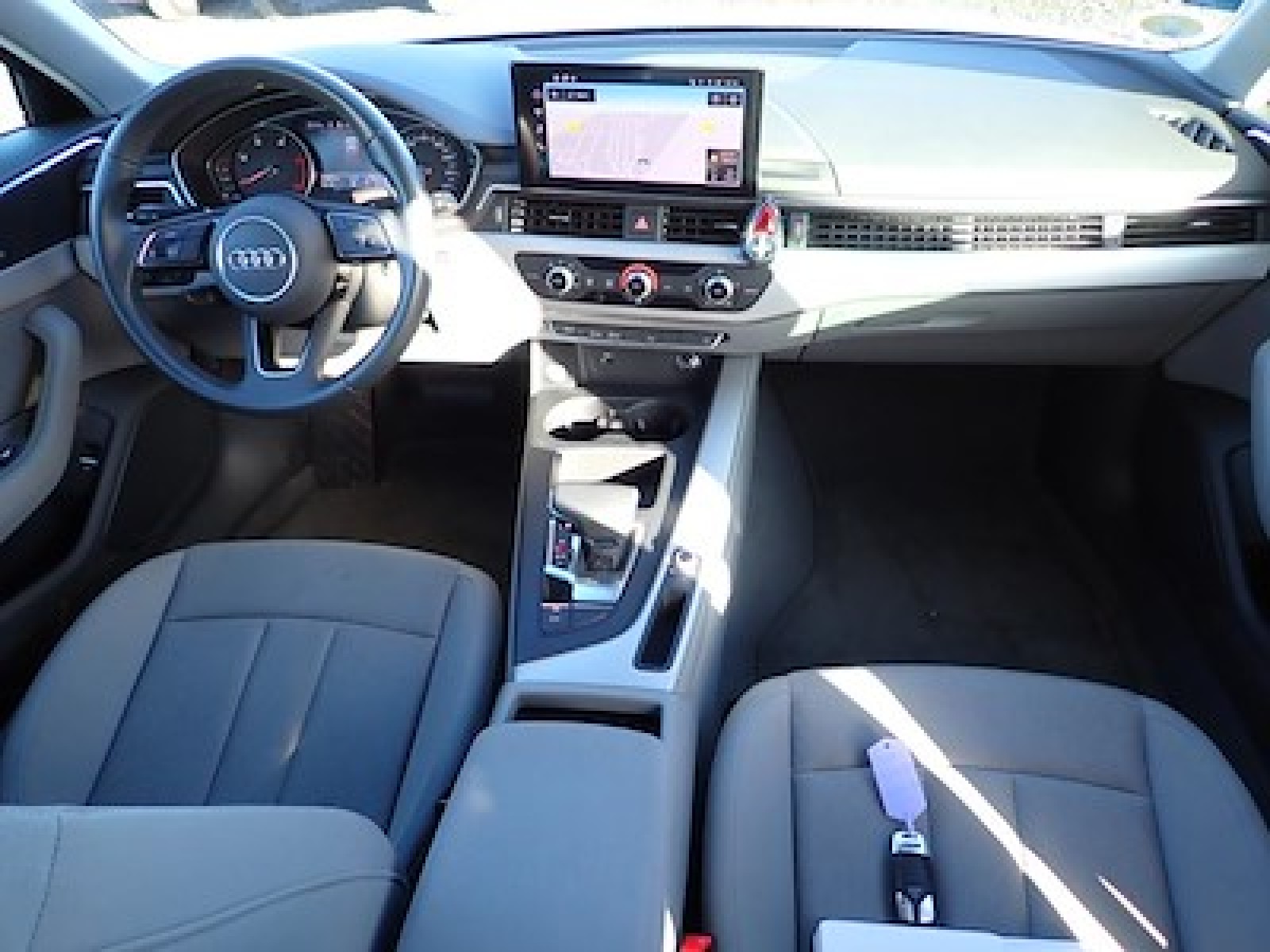 AUDI - A4 AVANT BUSINESS - #177871 - 3