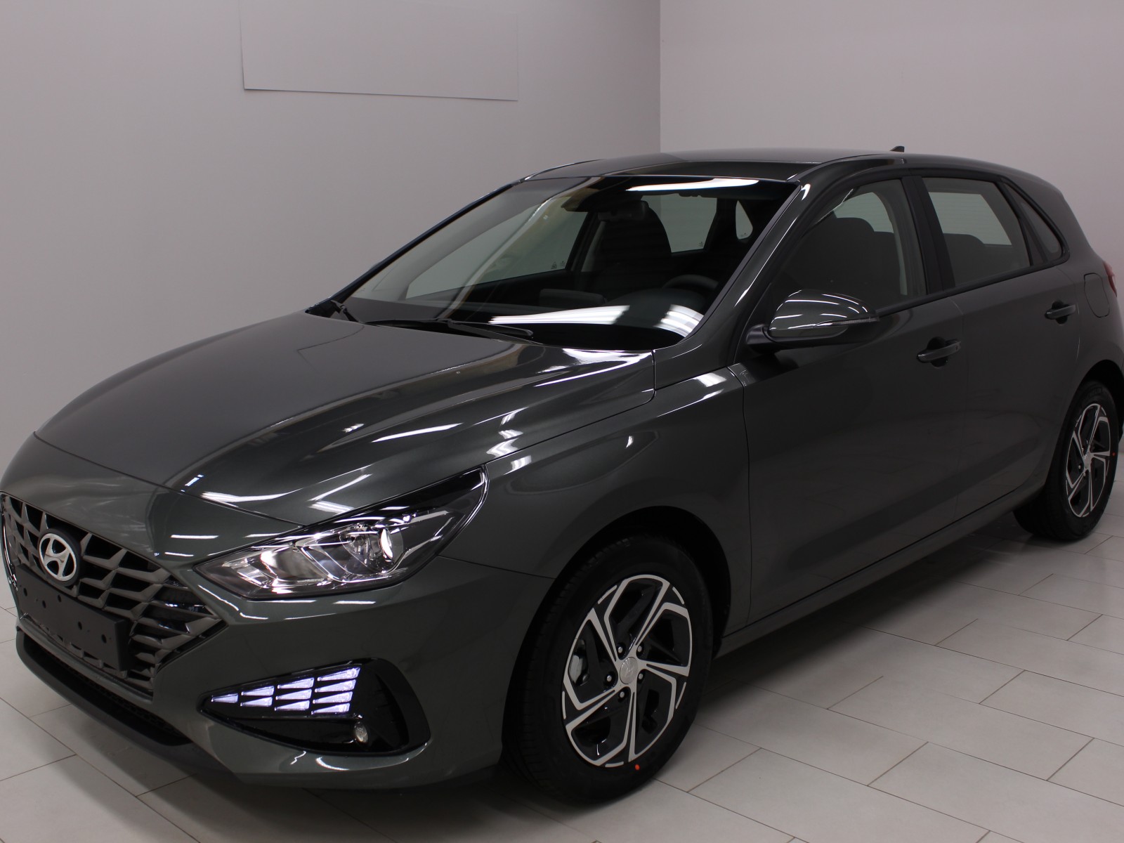 HYUNDAI - i30 - #174369 - 0