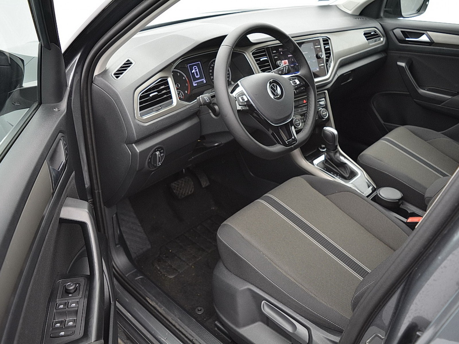 VOLKSWAGEN - T-ROC - #167322 - 3