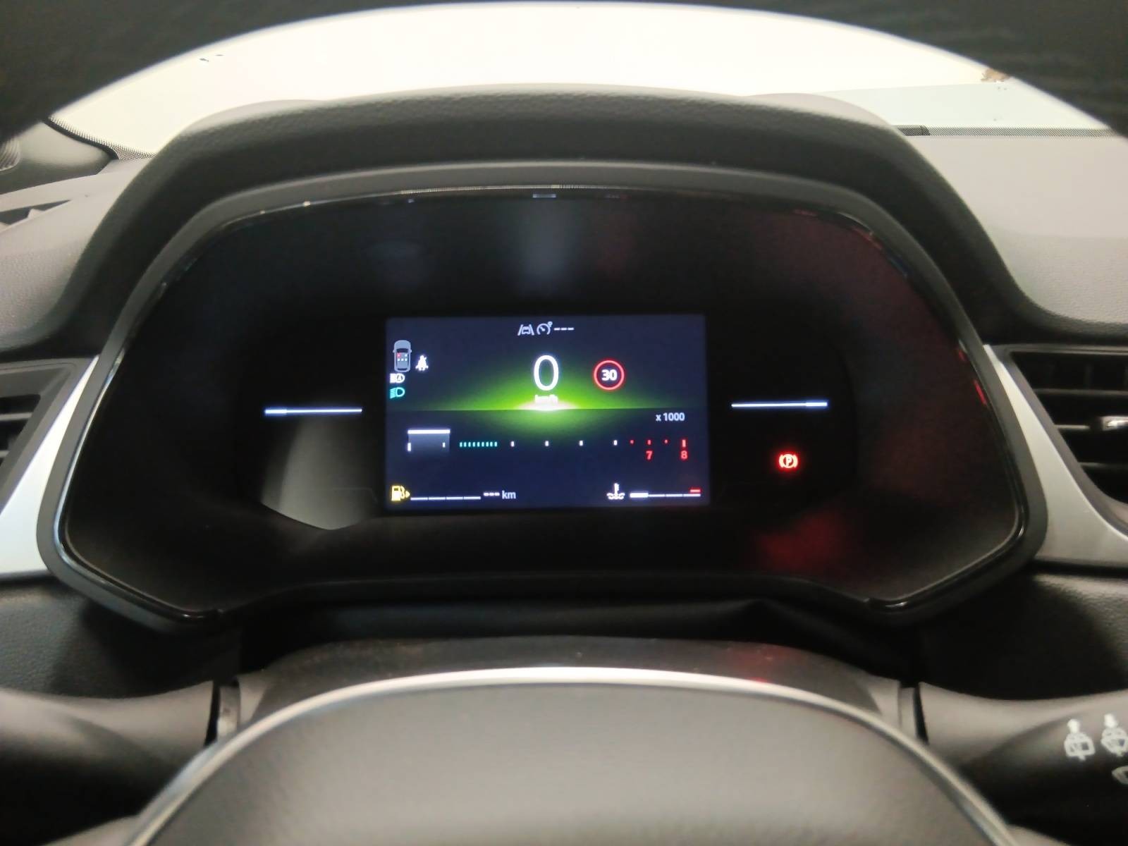 RENAULT - CAPTUR - #722809 - 12