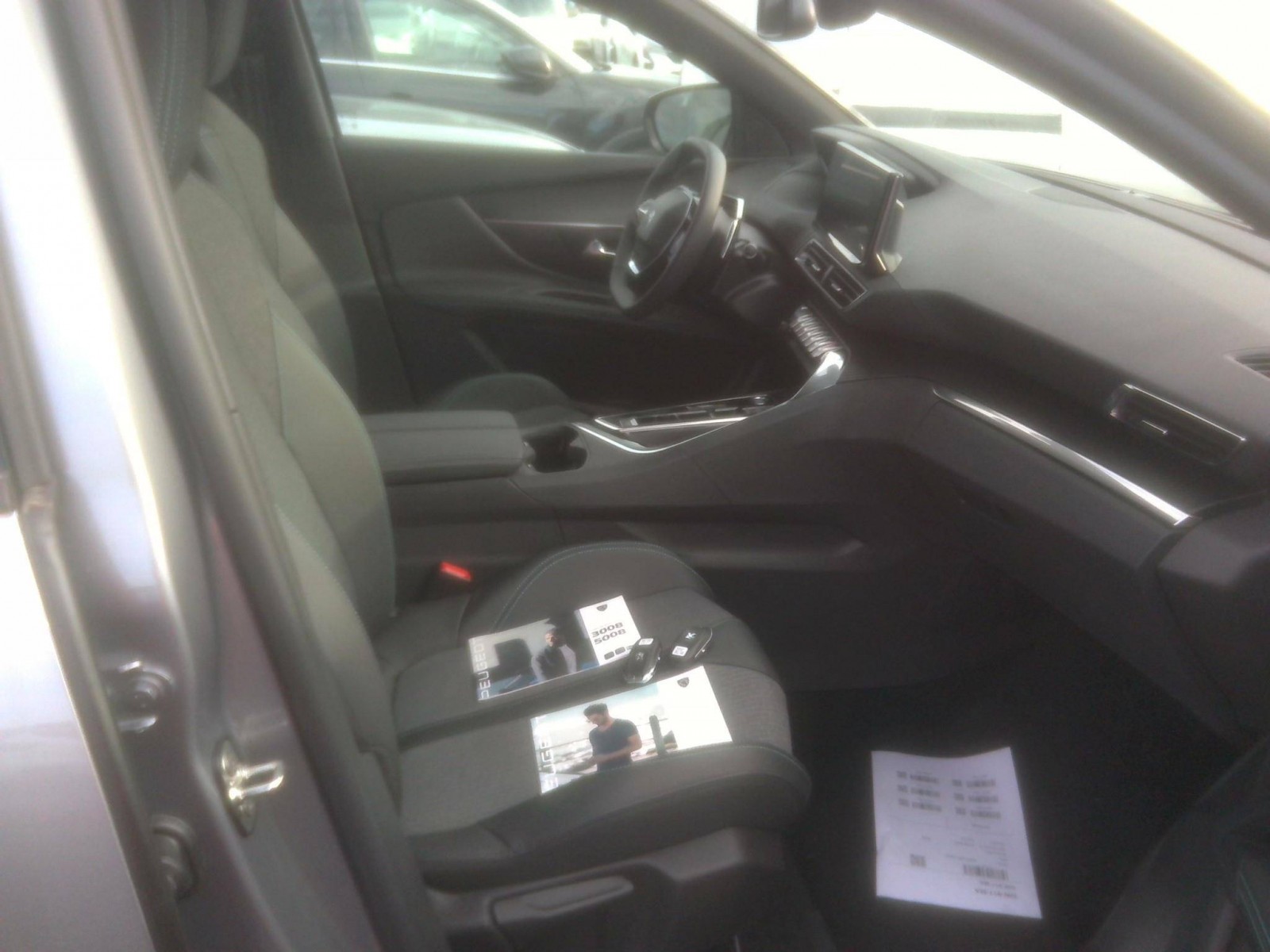PEUGEOT - 3008 - #744583 - 2
