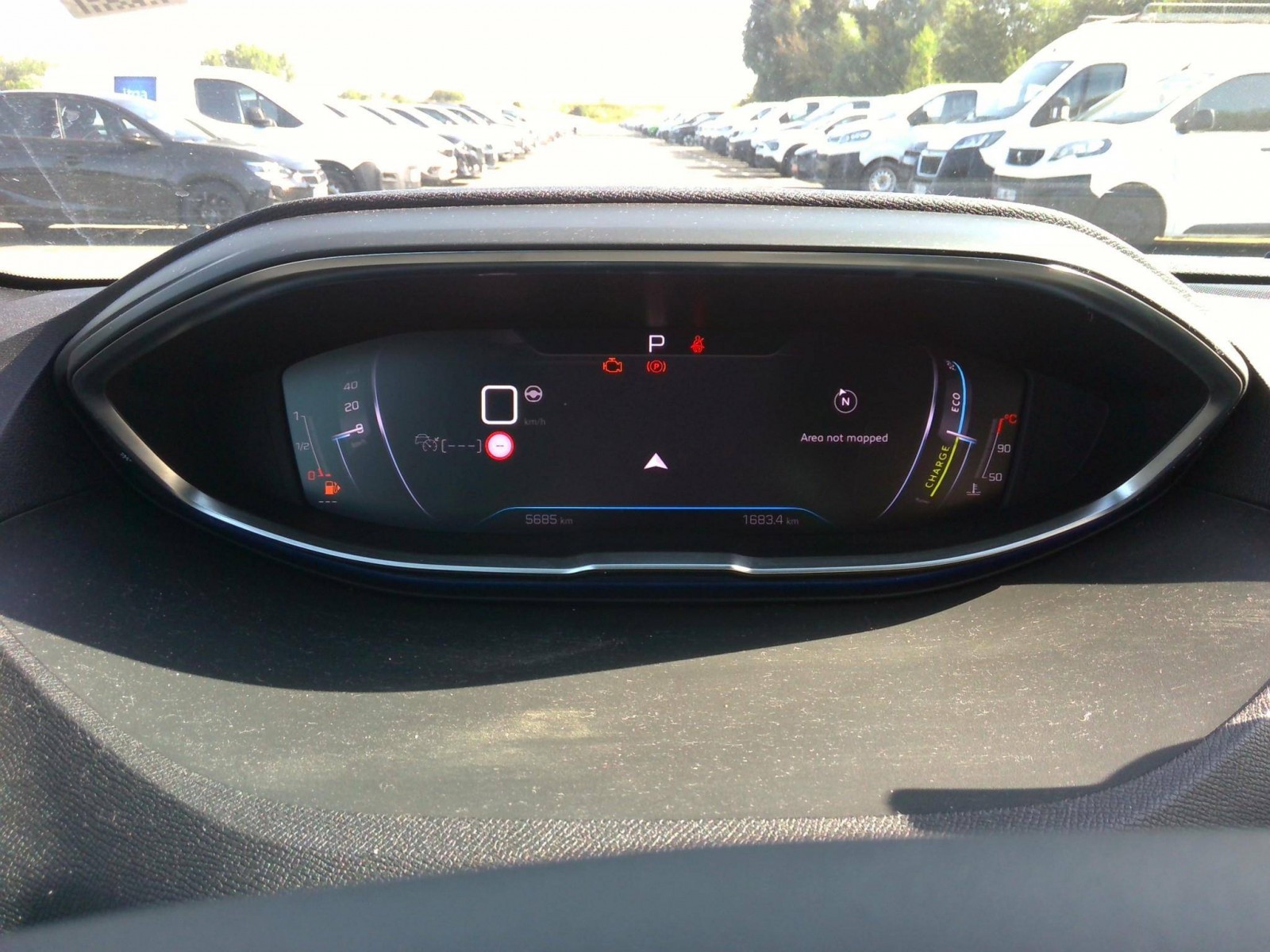 PEUGEOT - 5008 - #744598 - 5