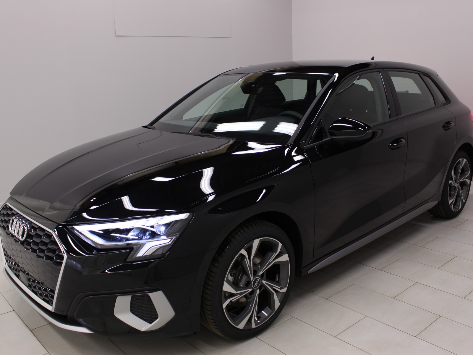 AUDI - A3 SPORTBACK - #164753 - 0