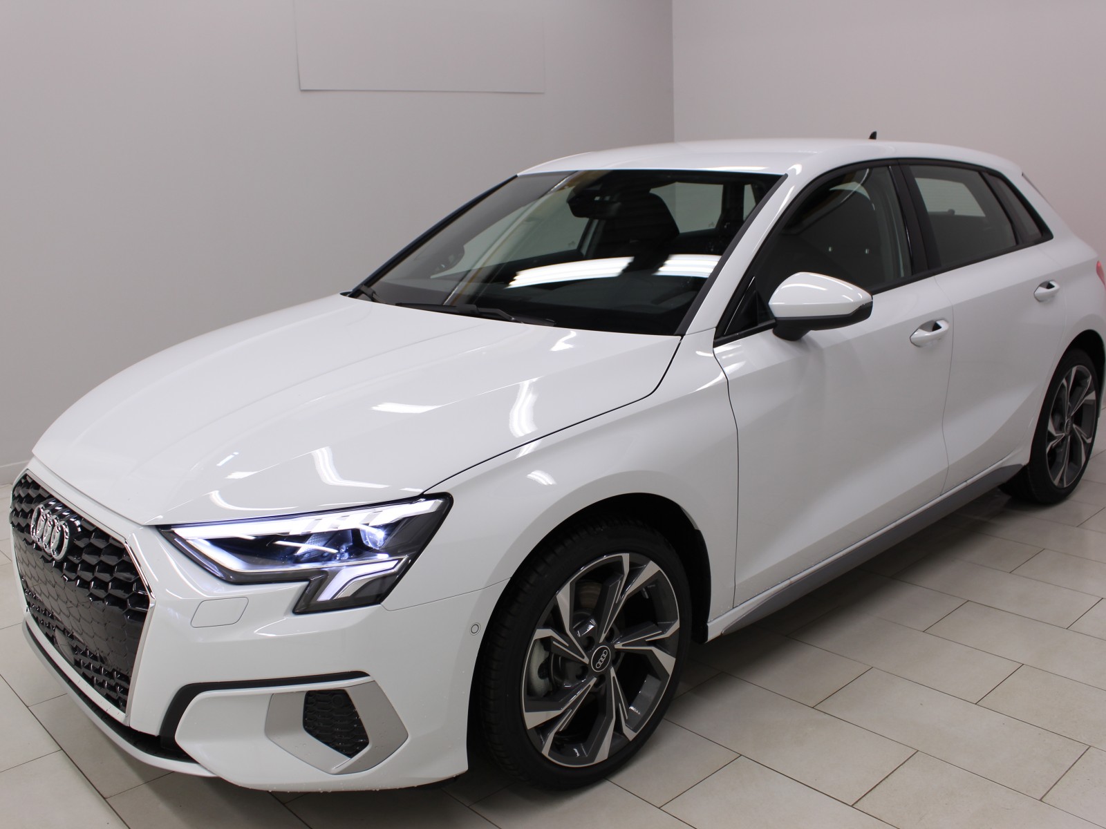 AUDI - A3 SPORTBACK - #164762 - 0