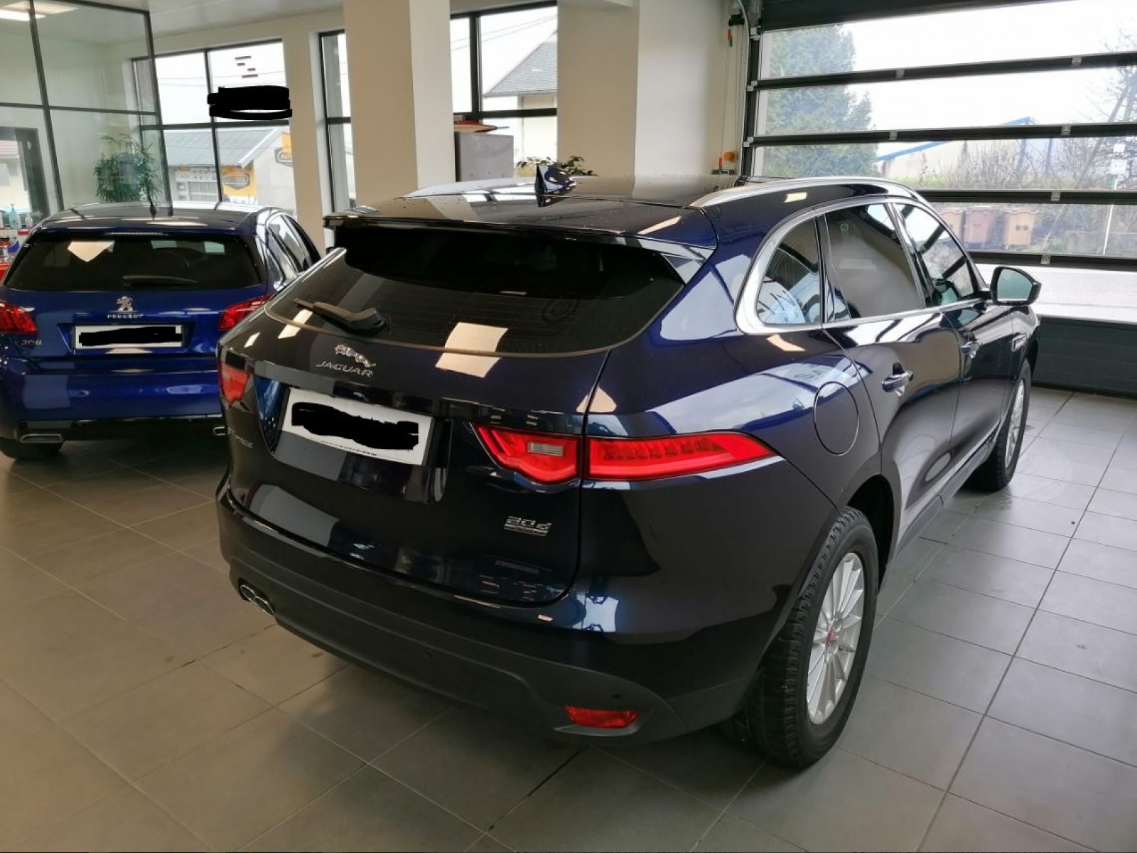 JAGUAR - F-PACE - #177985 - 3