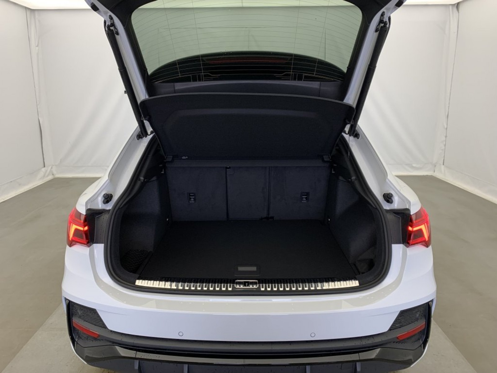 AUDI - Q3 Sportback - #694371 - 14