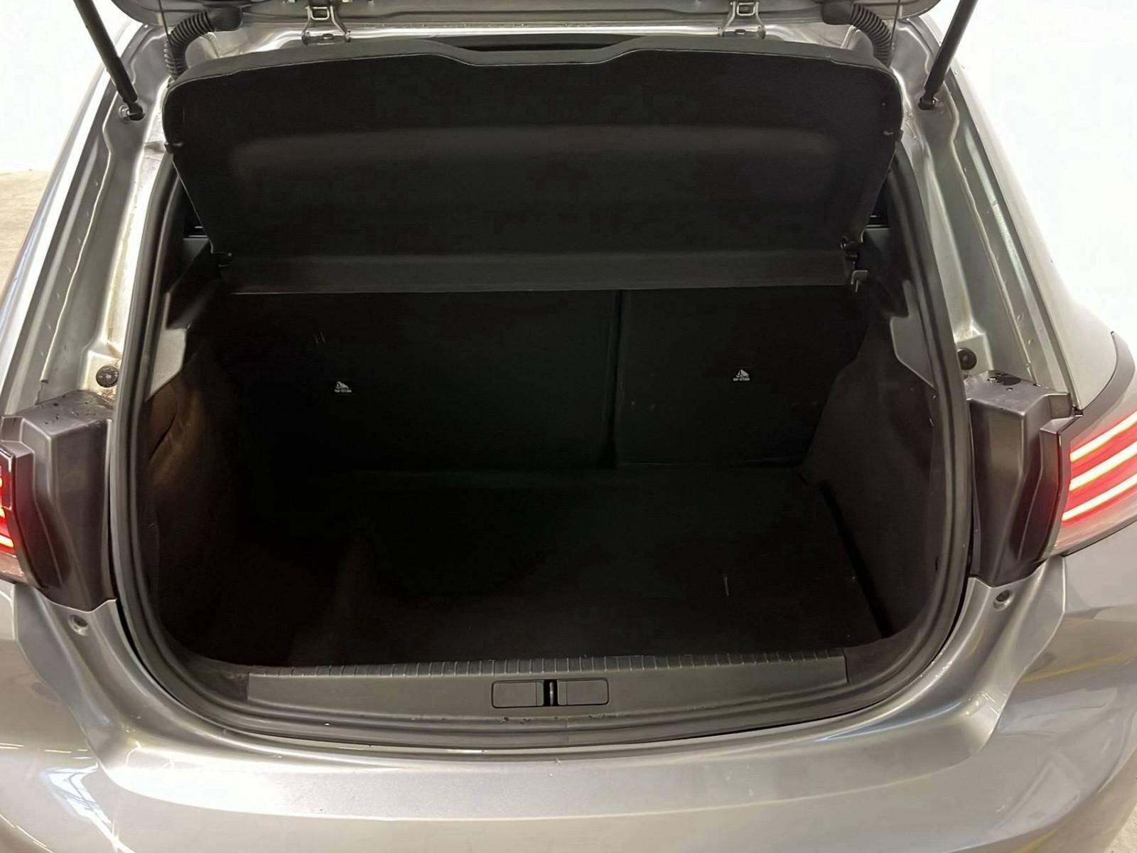 PEUGEOT - 208 - #747550 - 7
