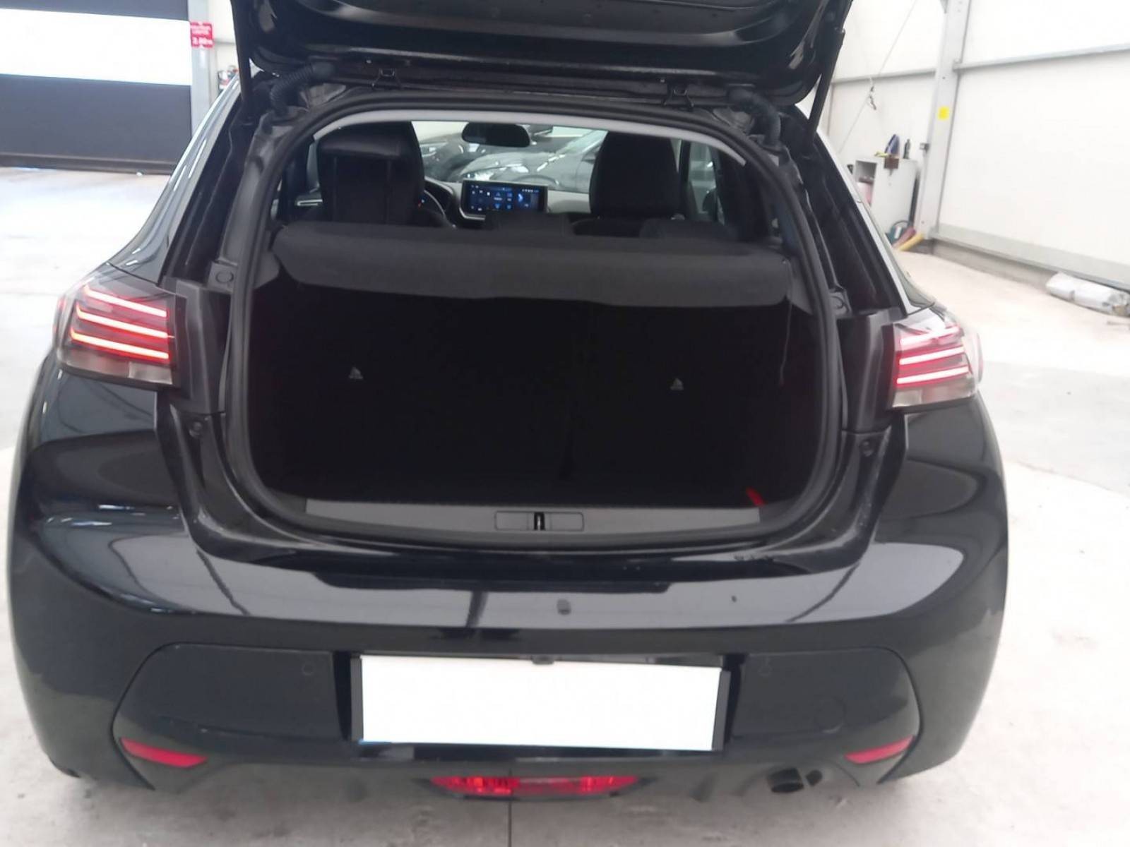 PEUGEOT - 208 - #751064 - 6