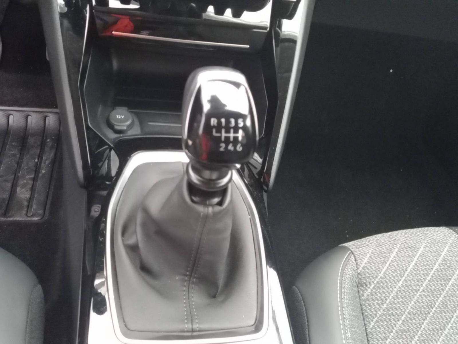 PEUGEOT - 208 - #751027 - 11