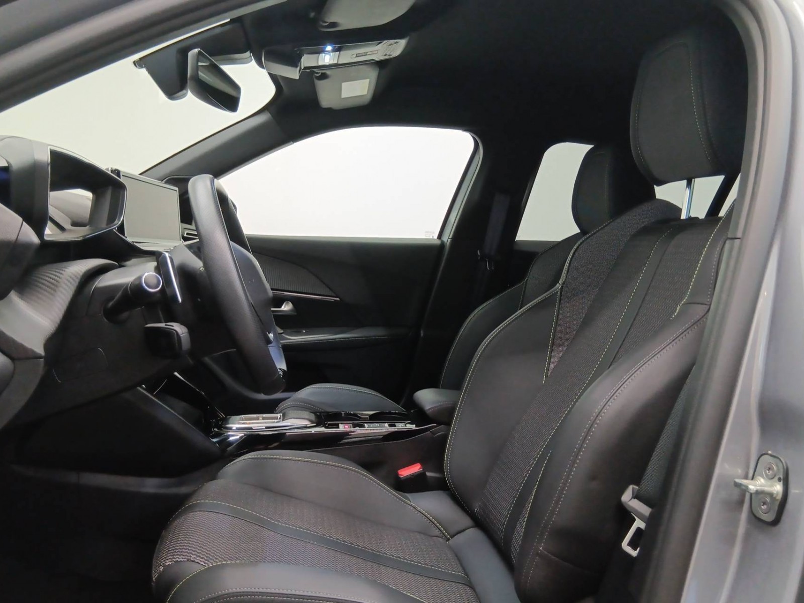 PEUGEOT - 2008 - #639371 - 9