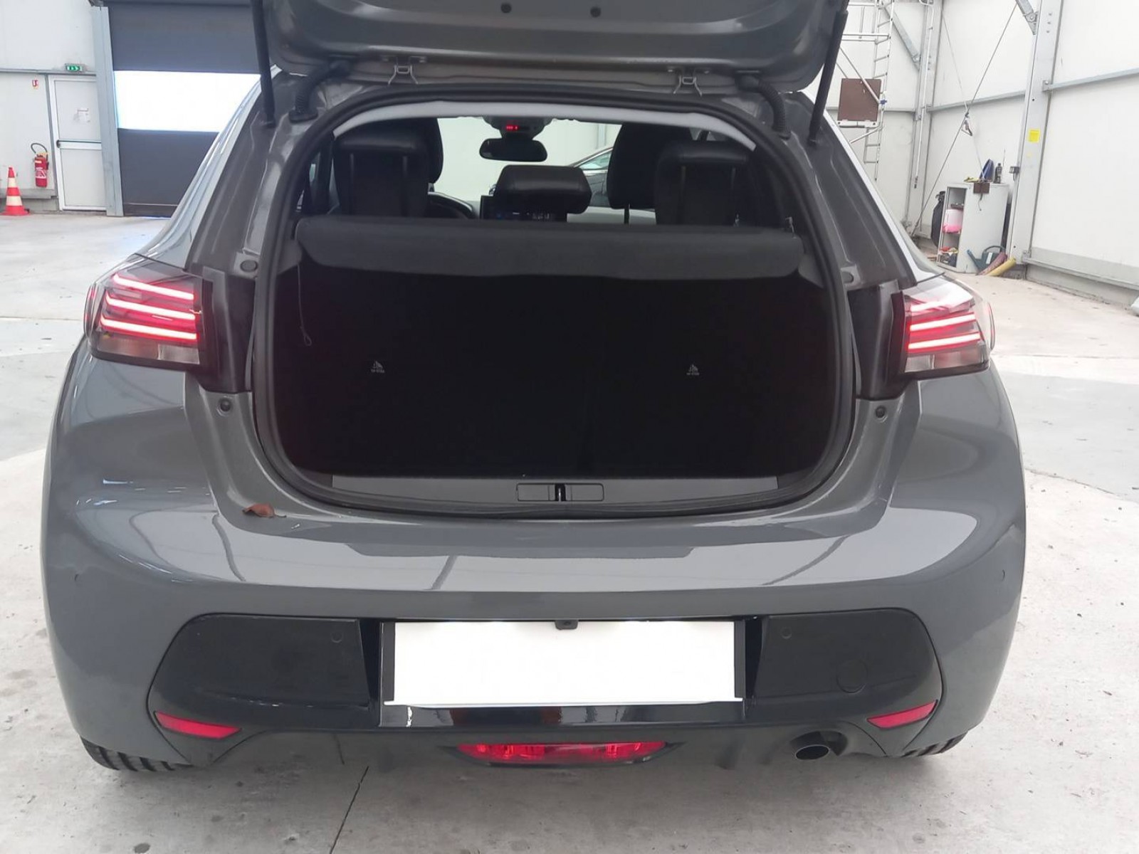 PEUGEOT - 208 - #751053 - 7