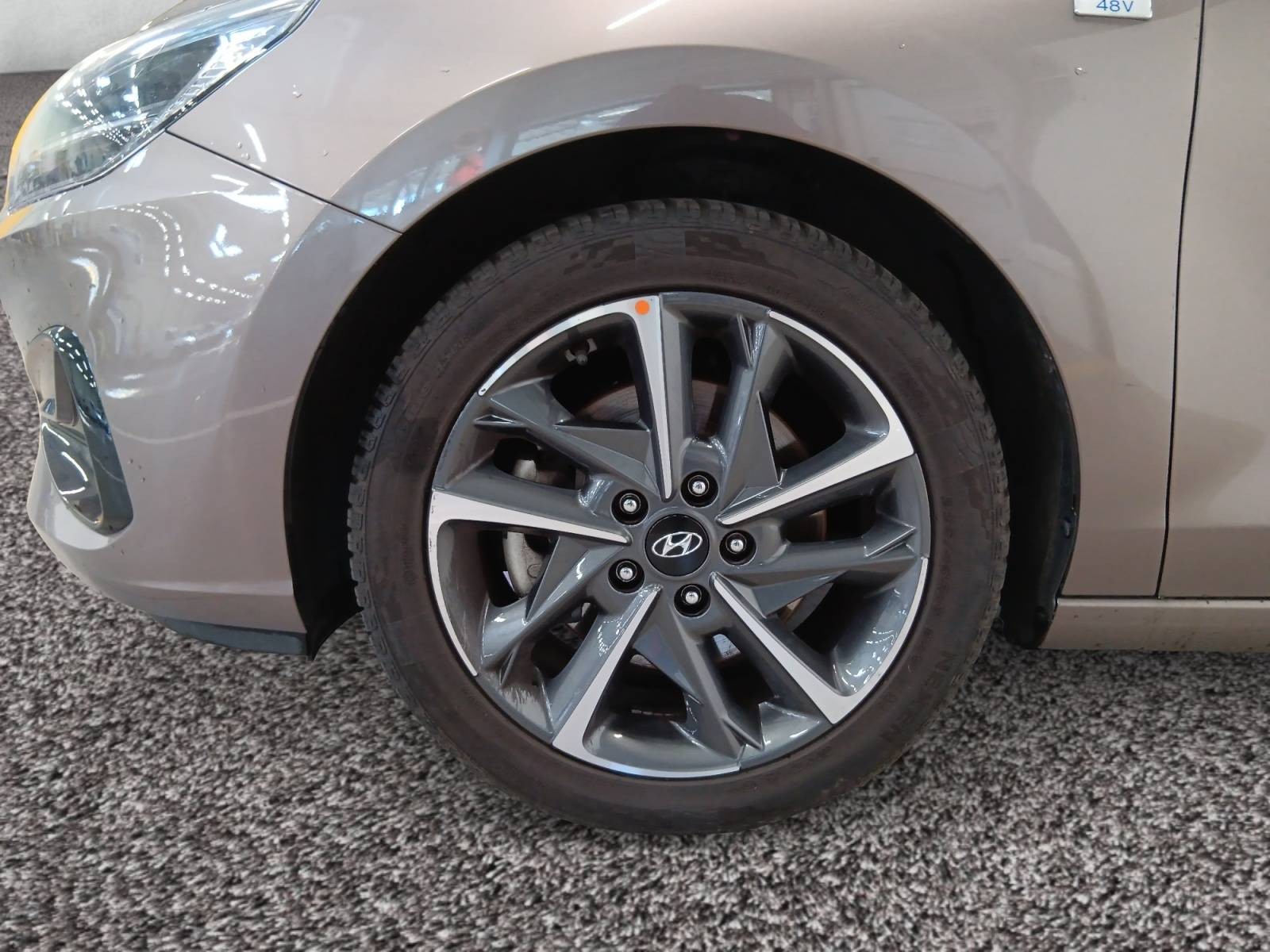 HYUNDAI - i30 - #720642 - 6