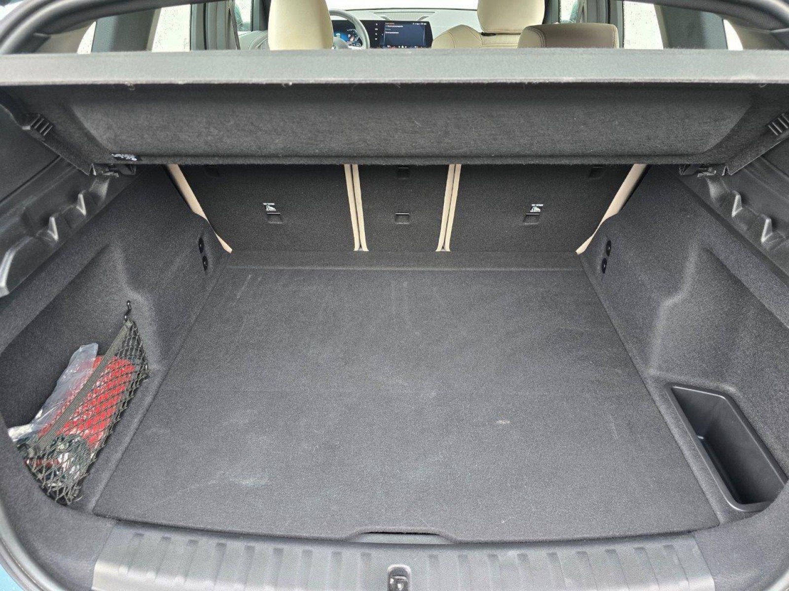 BMW - X1 U11 - #751480 - 24