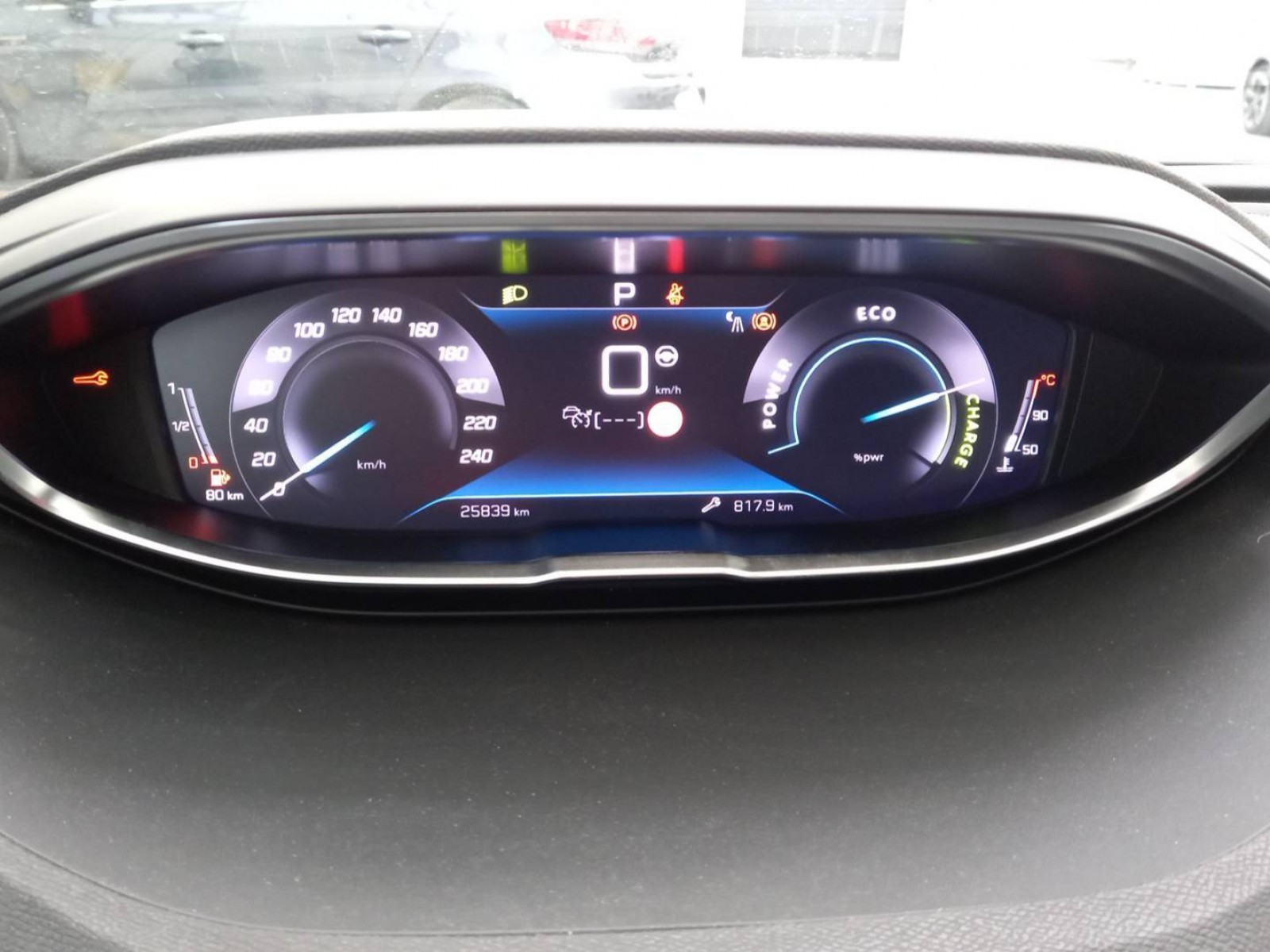 PEUGEOT - 5008 - #665289 - 12