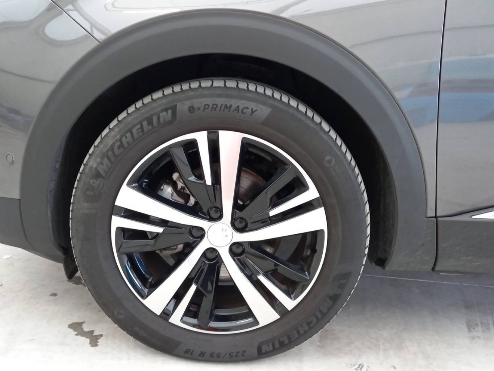 PEUGEOT - 5008 - #665289 - 6