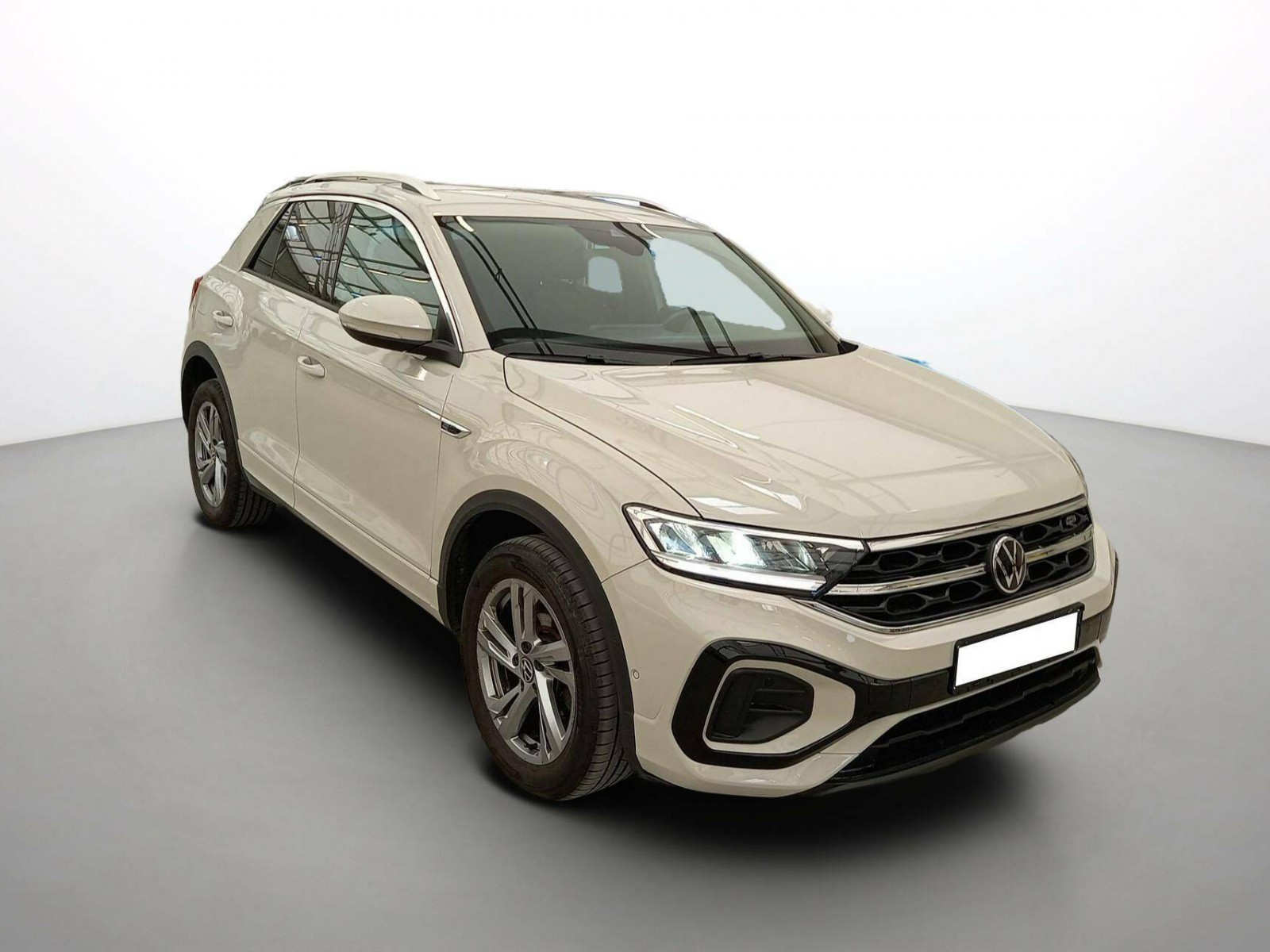 VOLKSWAGEN - T-ROC - #598161 - 1