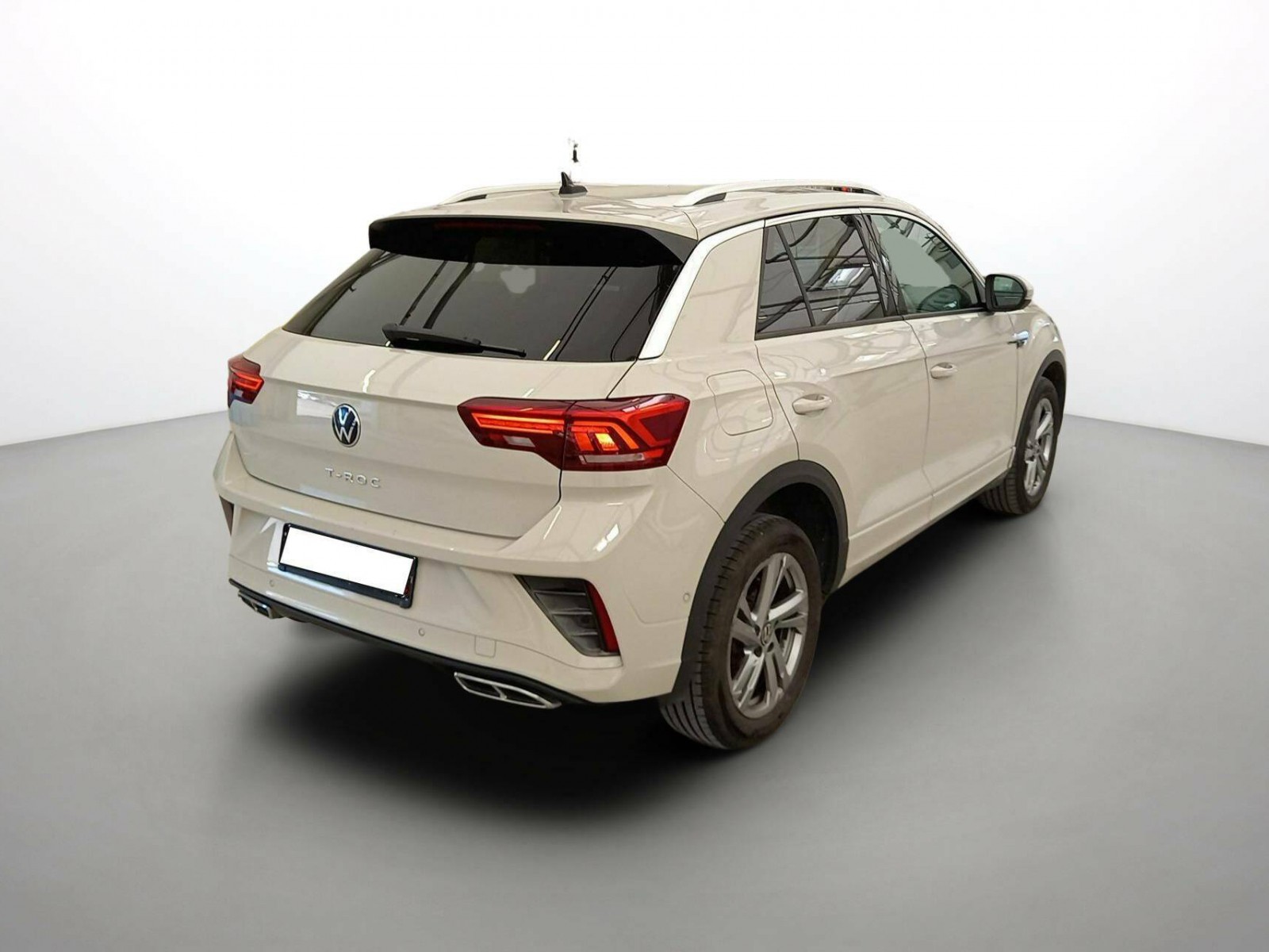VOLKSWAGEN - T-ROC - #598161 - 3