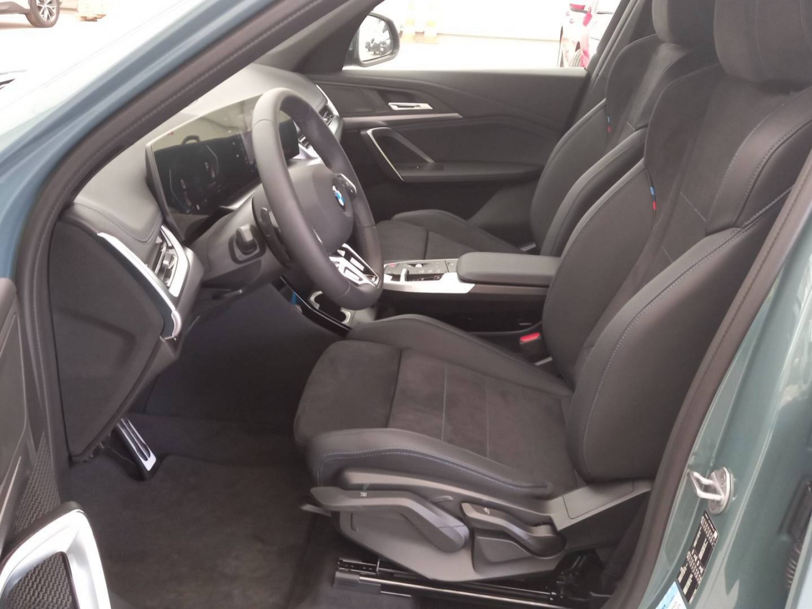 BMW - X1 U11 - #571681 - 7