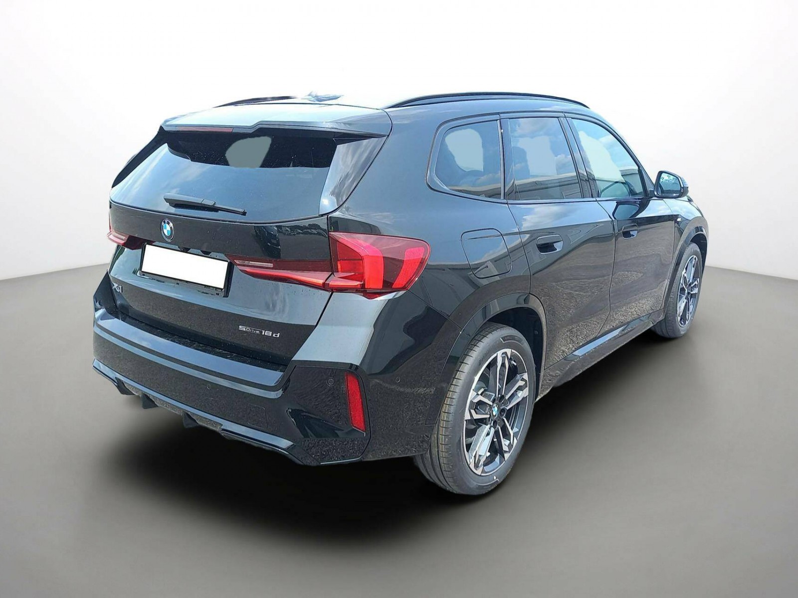BMW - X1 U11 - #571678 - 3