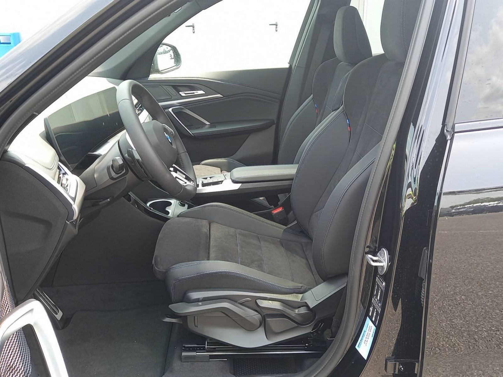 BMW - X1 U11 - #724868 - 7