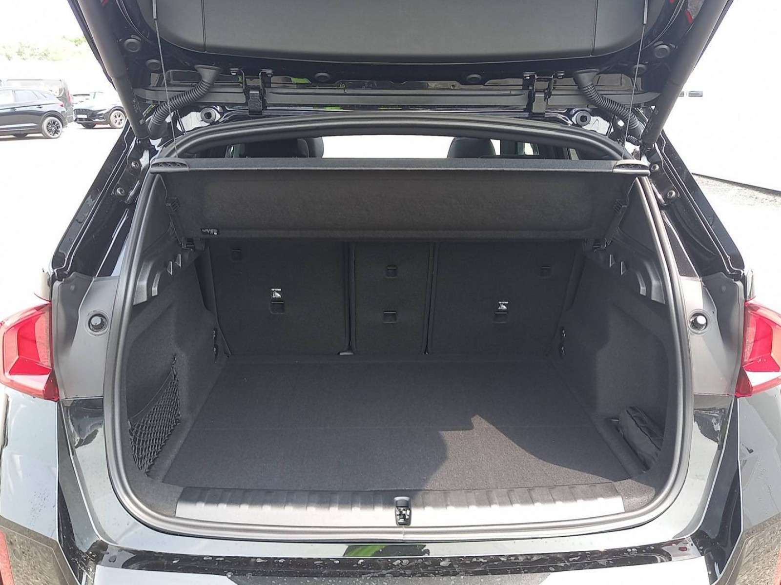 BMW - X1 U11 - #724868 - 12