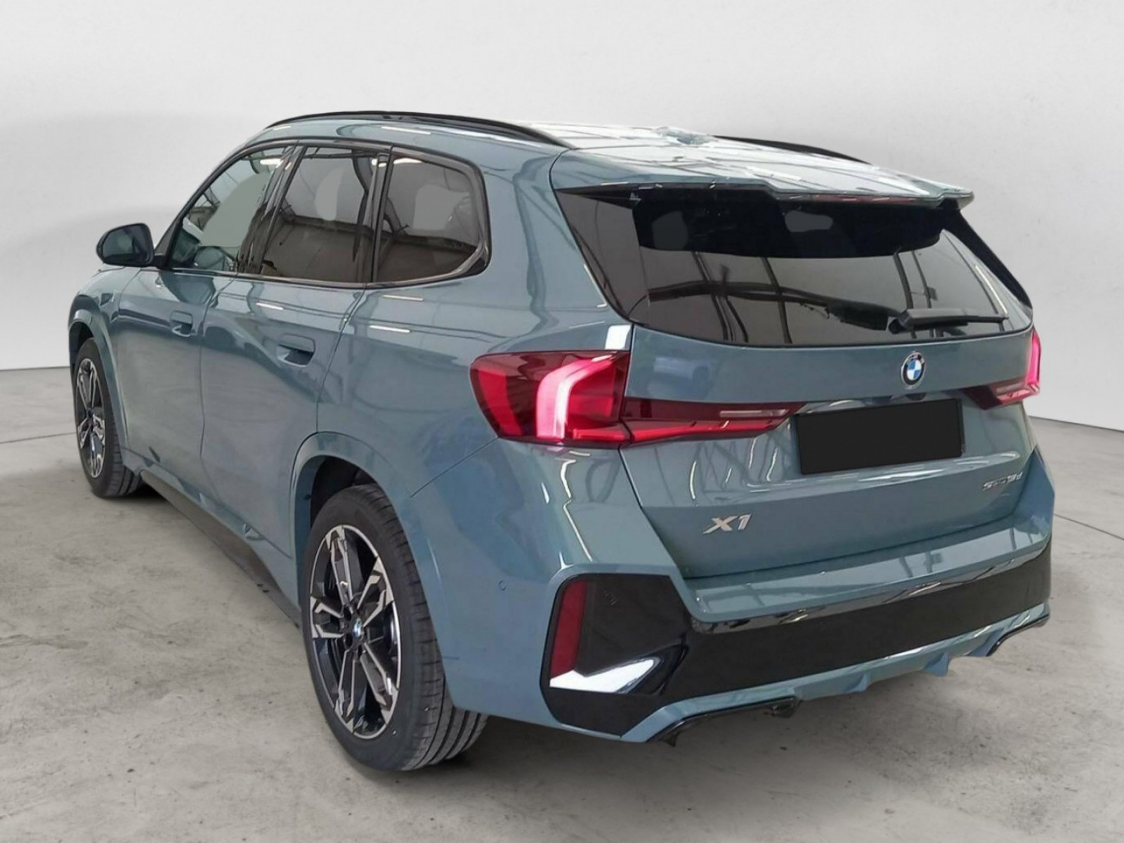 BMW - X1 U11 - #571681 - 18