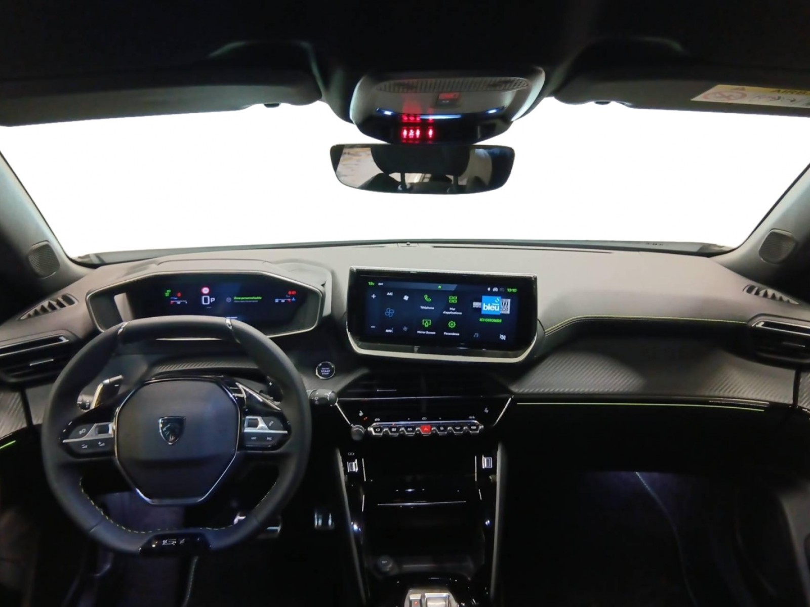 PEUGEOT - 2008 - #639389 - 3