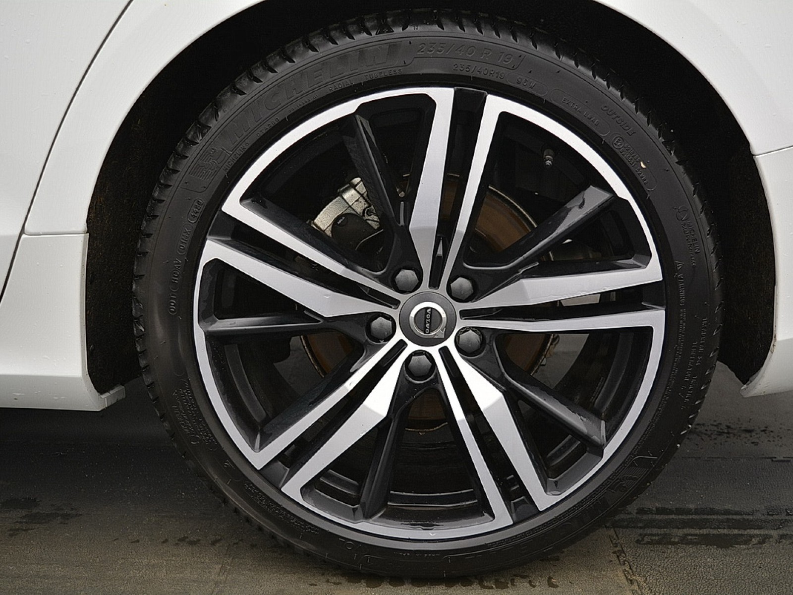 VOLVO - V60 - #174244 - 2